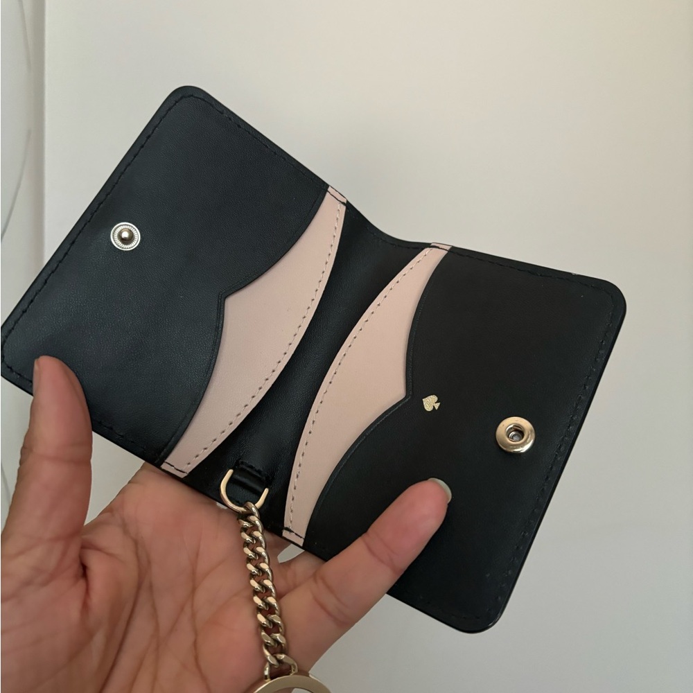 Wallet Kate space